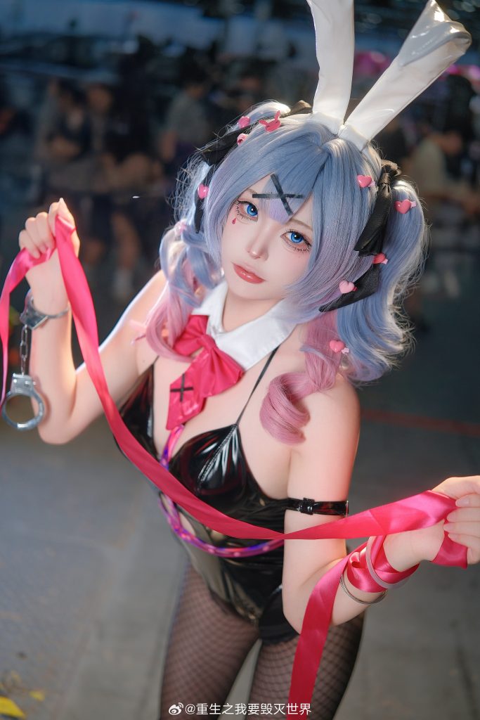 cosplay  一起坠入兔子洞吧~@嚼嚼团子包-呆次元